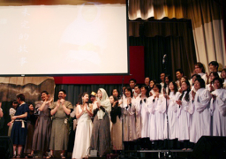 「未完的故事」大型歌劇受難節晚上演