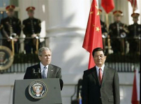 胡錦濤到訪白宮 布殊談中國人權自由