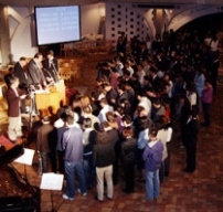 唐崇榮牧師2006旅日宣教大會火熱氣氛中落幕