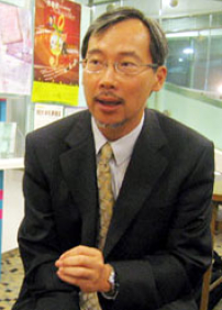 談同性戀的牧養—「新造的人」康貴華醫生專訪