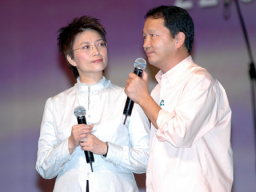 「恩情耀濠江」澳門綜合晚會祝福3000人