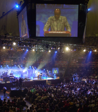 北美URBANA 06亞裔青年望復興跨文化宣教