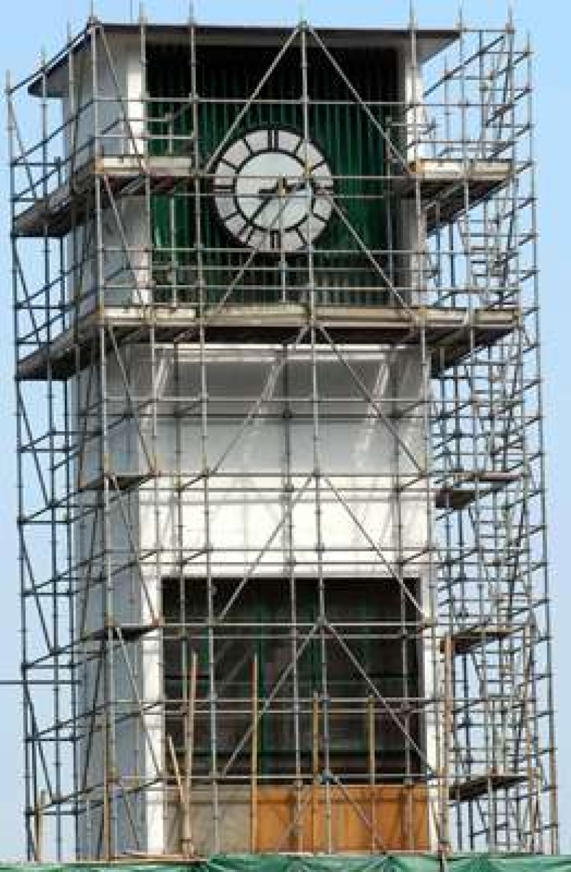 突破調查：清拆鐘樓政府背離民意；欠缺溝通忽視青年聲音