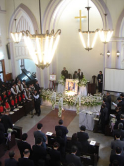 前奧運鐵人選手楊傳廣追思禮拜台灣舉行