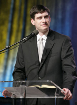 葛福臨長子葛衛理牧師將亮相