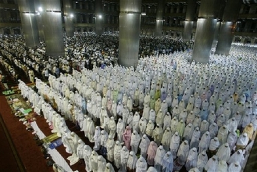 基督徒呼籲為齋戒月中的穆斯林禱告