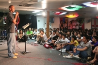 93歲「忠僕號」載26歲青年人夢想航行