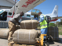 航空福音團契(MAF)繼續支持對肯雅物資援助