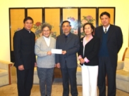 雪災期間華人基督教聯會贈廿萬救災