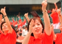 為聾人翻譯母語-手語-聖經 刻不容緩