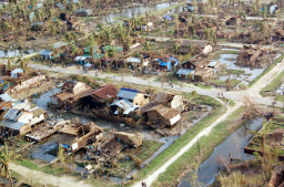 緬甸風災死亡逾4萬 疫症危機一觸即發