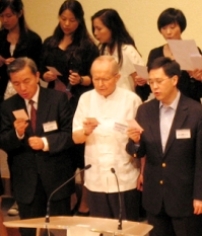 戴紹曾牧師呼籲信徒以專業服侍四川災民