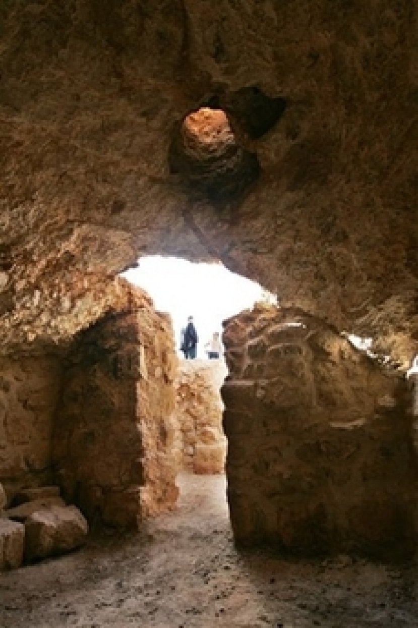 考古學家稱全球首座教堂約旦出土