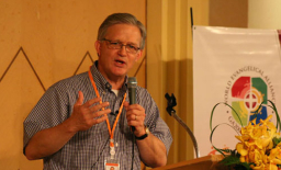 洛桑預告第三屆世界福音大會 迎接時代挑戰