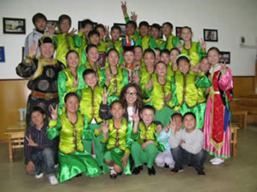 宣明會助養蒙古街童展新生 本月來港演唱