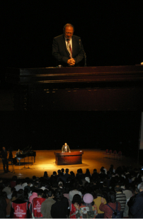 唐崇榮牧師佈道會 平安夜共思聖誕深意