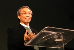 何傑博士分享「陶造生命的讀經」