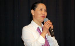 歌唱家遠征華府獻唱 數百人慕名聽福音