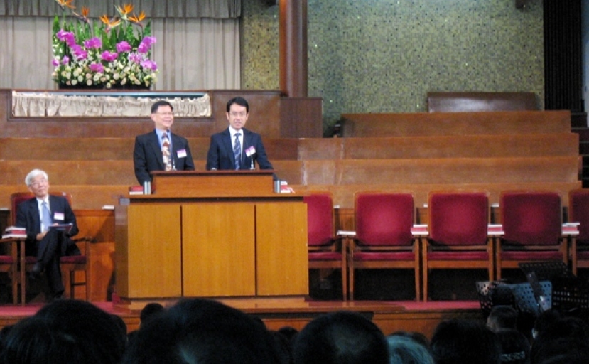 首日午堂賴建國牧師：出埃及記總論