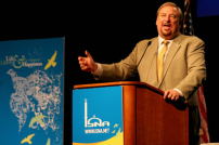 華理克新作11月出版 帶出經濟危機中有盼望