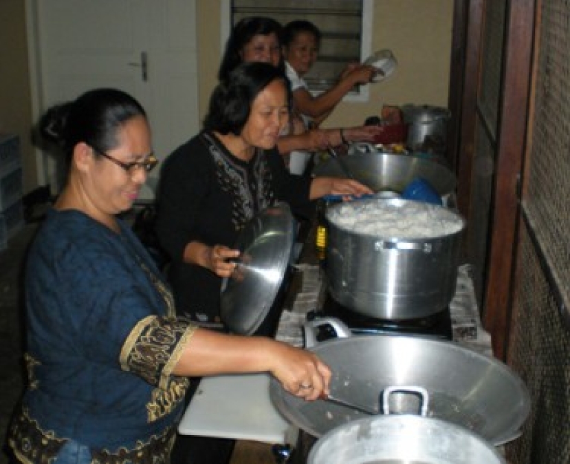 印尼地震災區教會開放做庇護所