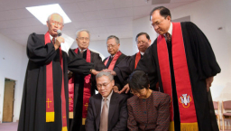 遠志明正式受按立牧職 「代表了這一代的傳道人的托付」