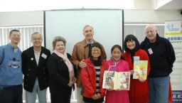 斗格「重生」康復返國 盼成醫生造福人群