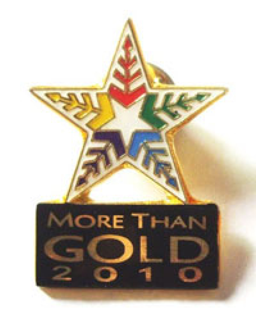 「More than Gold 襟章」向溫哥華冬奧訪客介紹永生