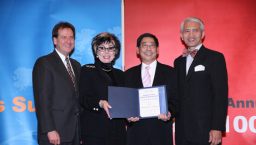 基督徒商人太子行總裁楊應瑞獲頒慈善獎