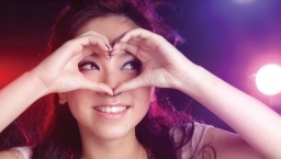 鄧紫棋：我是基督徒 堅拒婚前性行爲