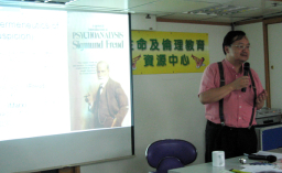 後現代式抗爭衝擊教會 關啟文帶出反思