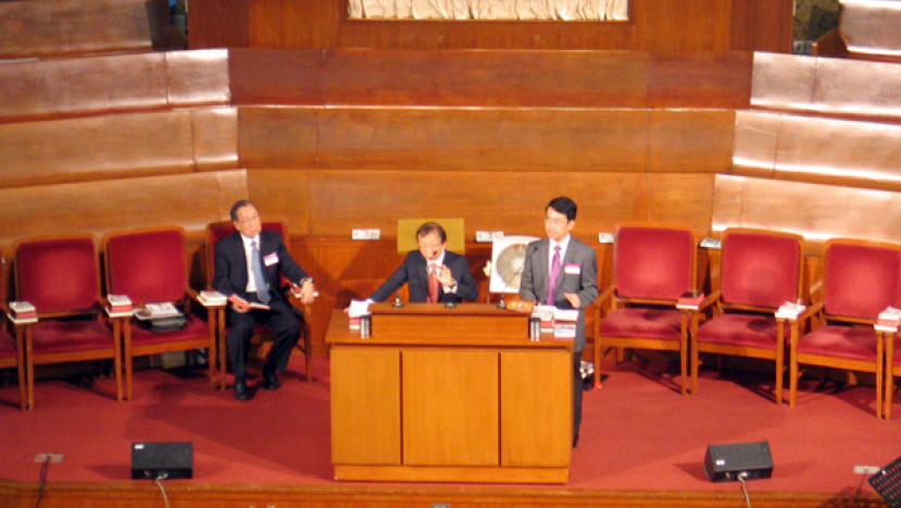 余達心牧師《以弗所書》首講 疾呼教會別失卻獨特訊息