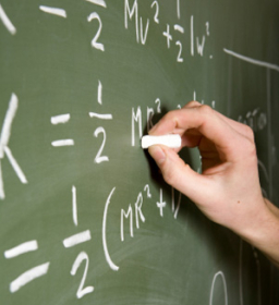 老師有苦自己知