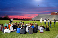 基督徒運動員團契 全美數百運動場上見證神
