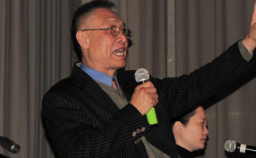 方未艾牧師評信徒冷待《聖經》致信仰缺穩固根基