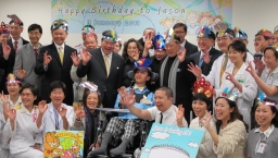 Jason渡19歲生日 「感謝主」錄音感動港人