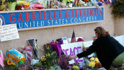 近八成人相信禱告救回槍傷美議員一命