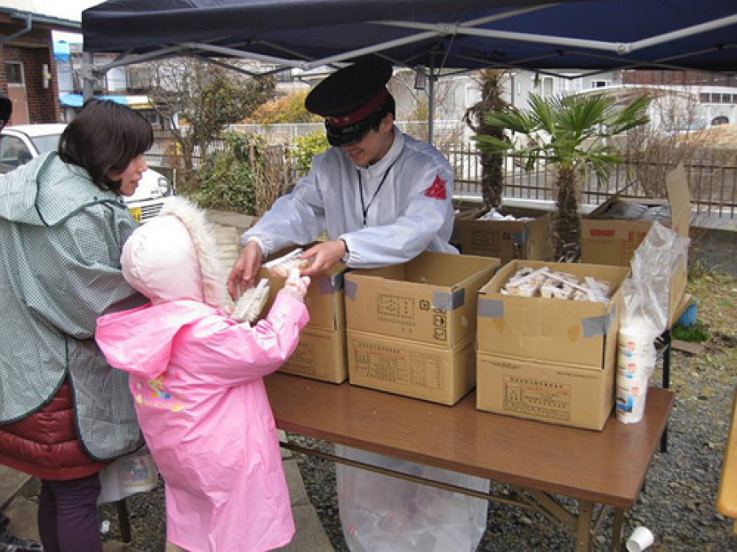 救世軍救援隊伍繼續賑濟日本災民