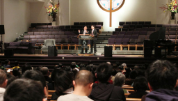 唐崇榮牧師費城佈道會圓滿結束