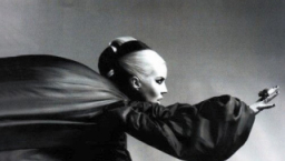 Lady Gaga扮修女唱「我愛猶大」再惹宗教人士不滿