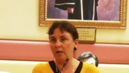 學者“Loved Into Existence”為題剖析基督教基礎上的家庭關係