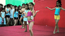 讓孩子打扮性感﹖性治療師籲父母小心選擇