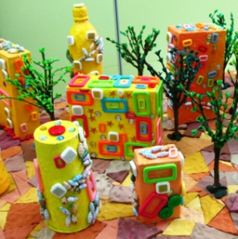 智障人士看環保「重見彩虹―—環保藝術展覽」