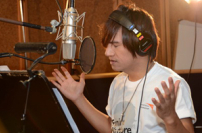 王宏恩王力宏演唱為東非饑荒籌款