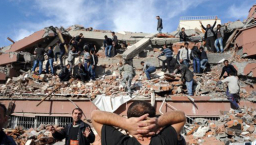 土耳其7.2級地震 至少138人死亡