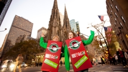 聖誕「愛心鞋盒」為850萬兒童送暖