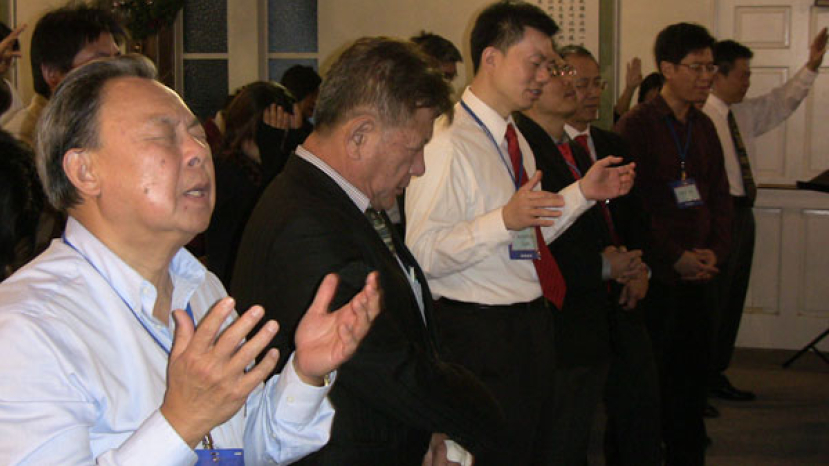 洛杉磯三百牧者同心禱告 為基督贏得城市