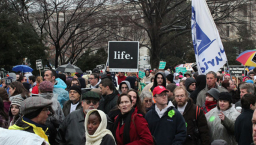 華盛頓萬人「為生命而行」反墮胎