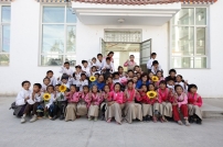 「2人3足勵同行」籲齊踏青草助殘孤兒童