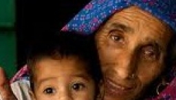 六十歲高齡當媽媽﹖印度生育科技泛濫問題現